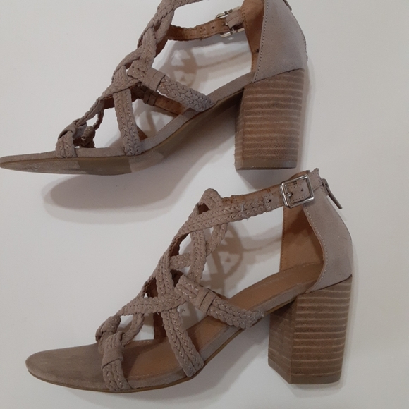 Report "PAULA" Womens Size 6 strappy open toe sandal shoes, 3" chunky heels - Picture 4 of 11